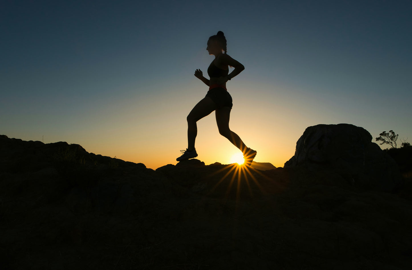 The 100-Mile Month: The Injury-Free Blueprint for Everyday Runners